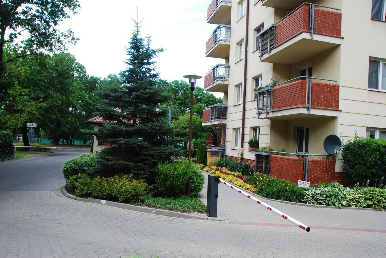 Kasztanowa Apartament Варшава Екстер'єр фото