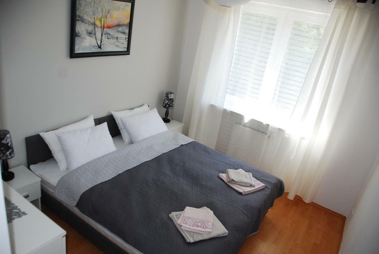 Kasztanowa Apartament Варшава Екстер'єр фото