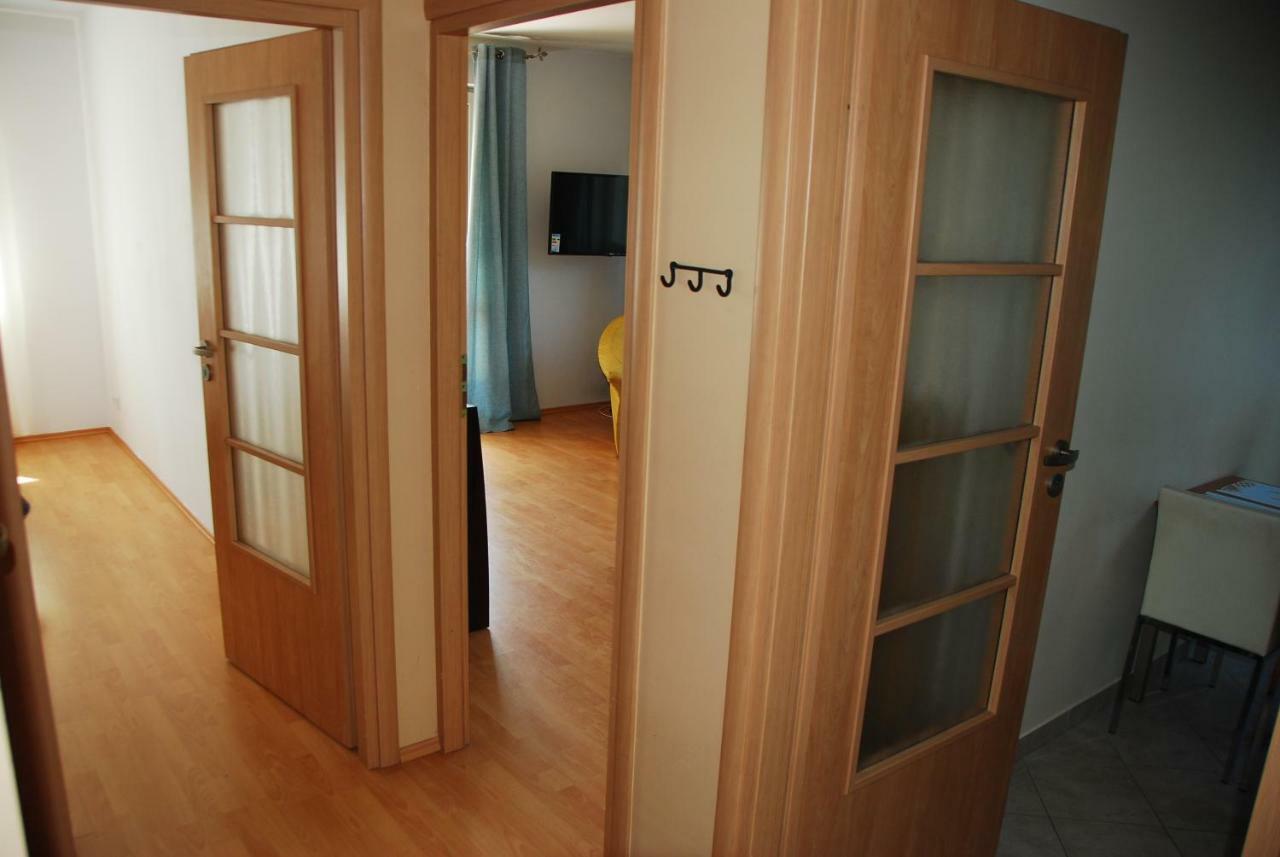 Kasztanowa Apartament Варшава Екстер'єр фото