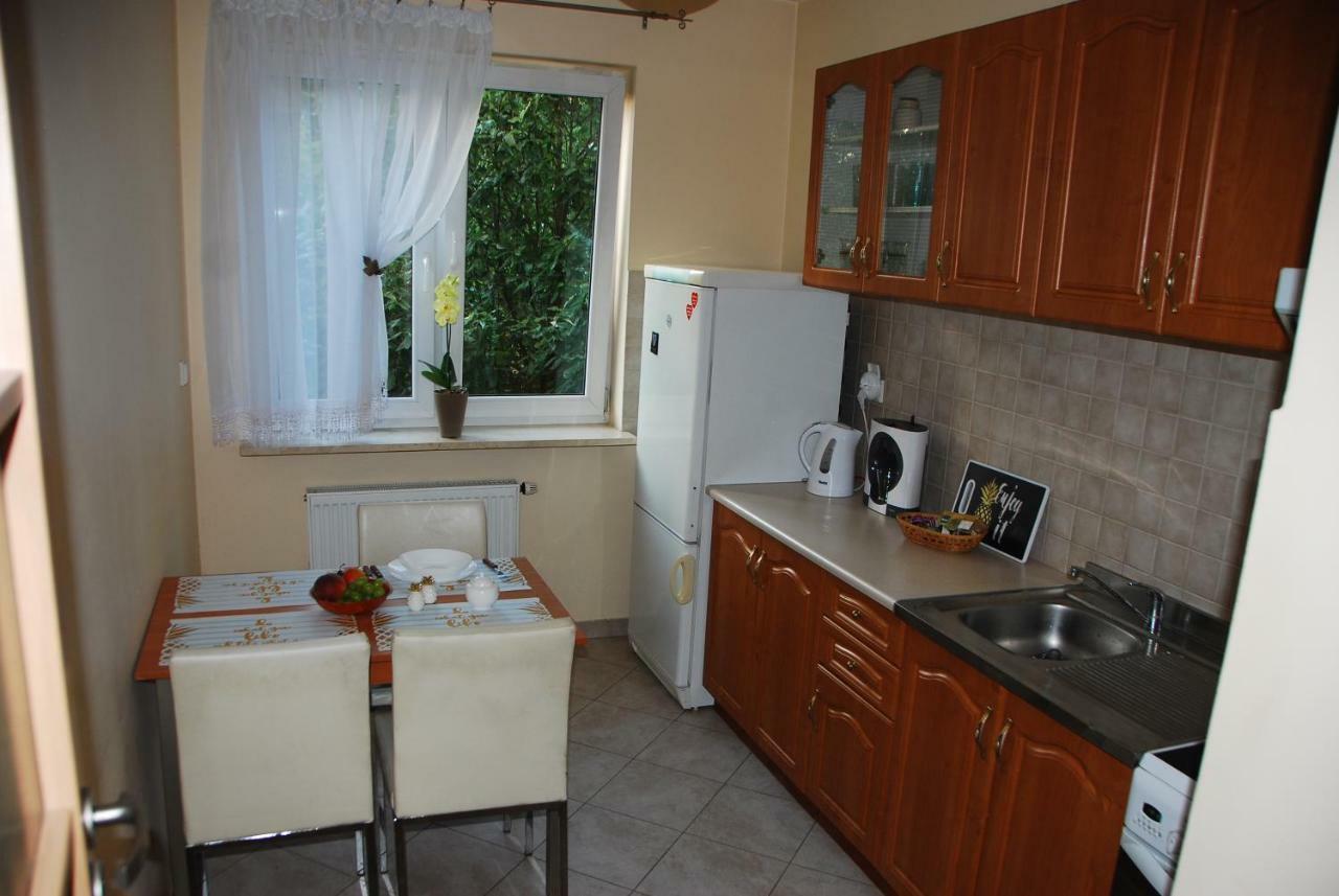 Kasztanowa Apartament Варшава Екстер'єр фото