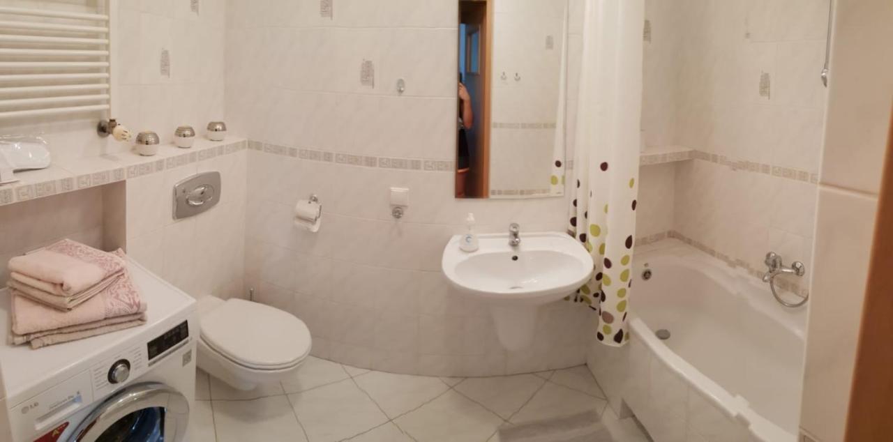 Kasztanowa Apartament Варшава Екстер'єр фото